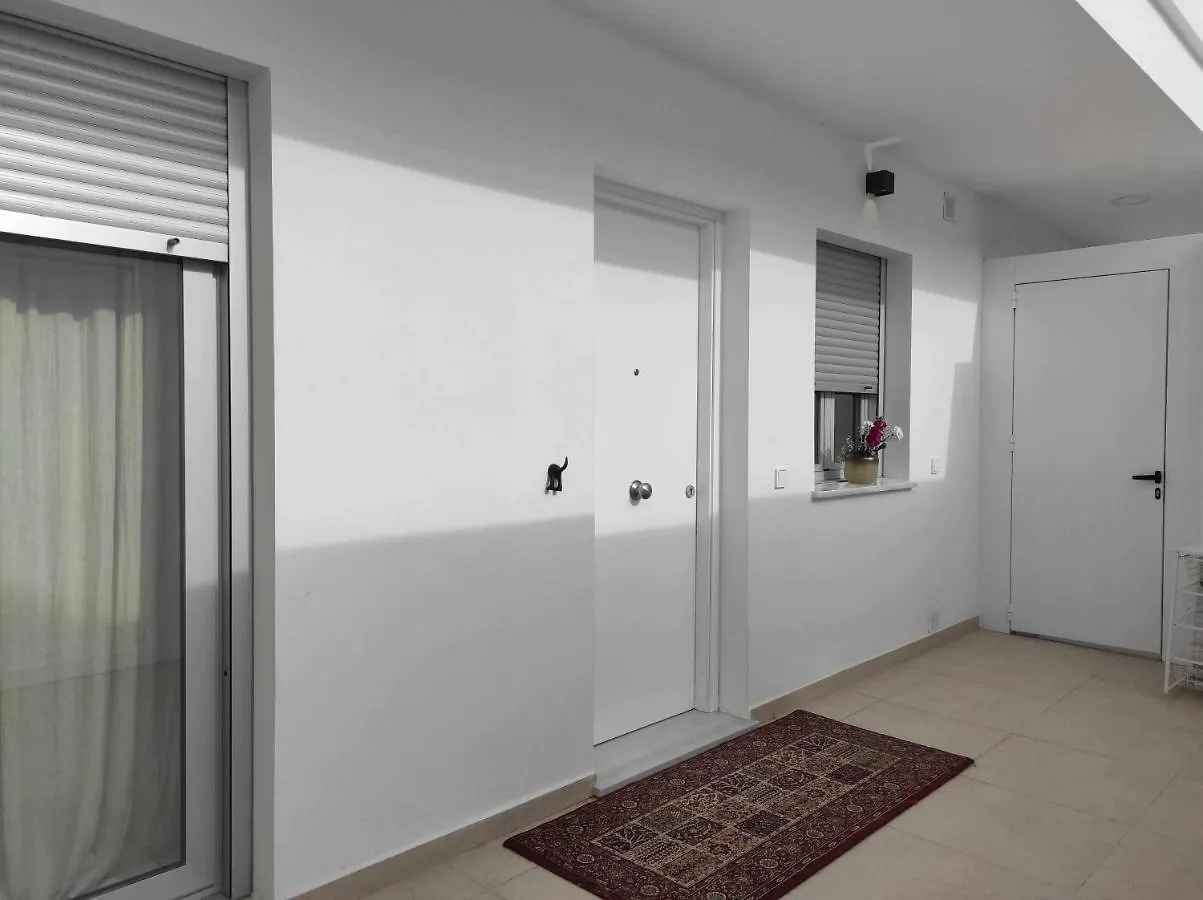 Apartamento Precioso ático en edificio Nuevo Juzgado Barbate 0*,